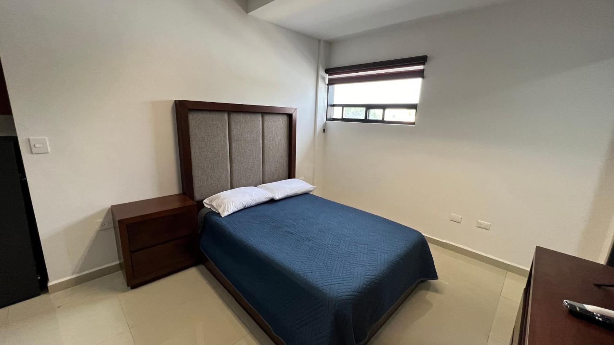 Hotel Plazuela กาเดเรย์ตา ฮิเมเนซ ภายนอก รูปภาพ