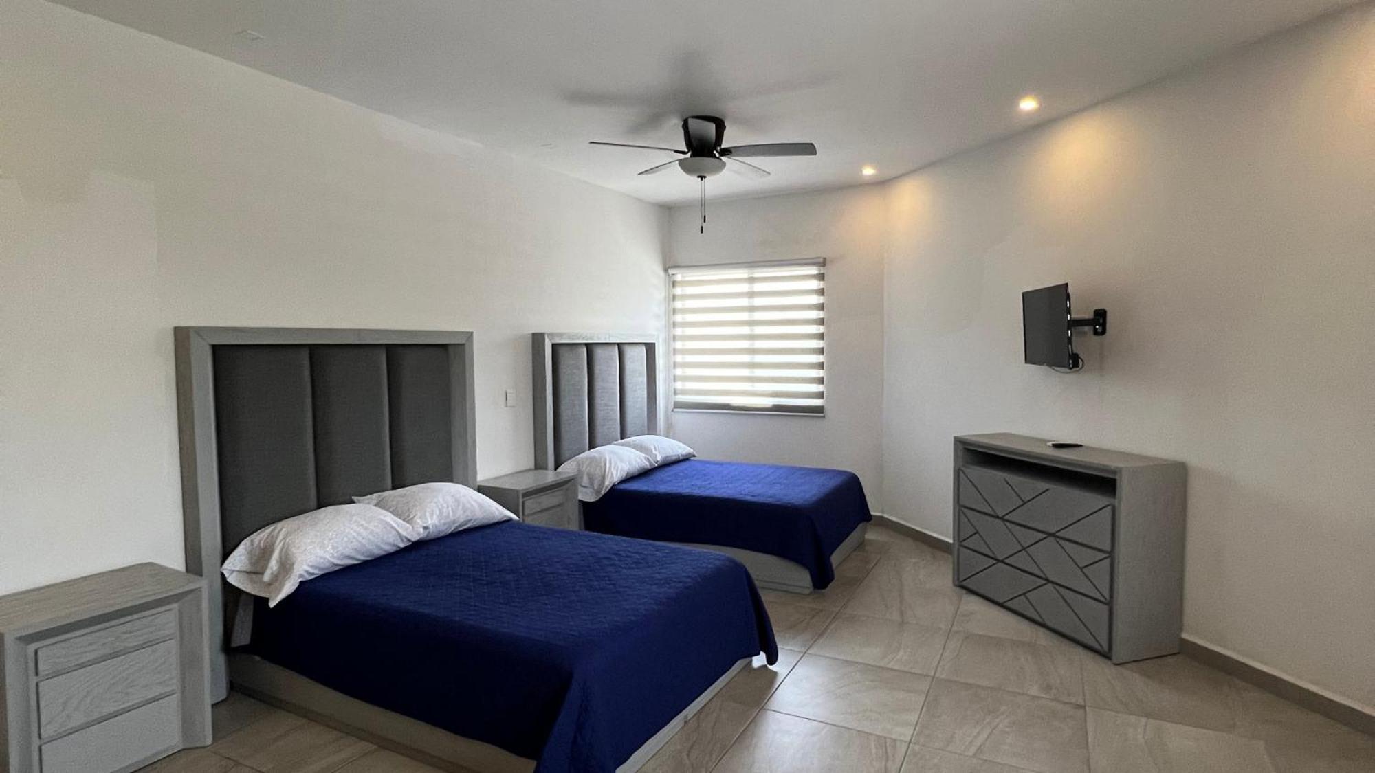 Hotel Plazuela กาเดเรย์ตา ฮิเมเนซ ภายนอก รูปภาพ